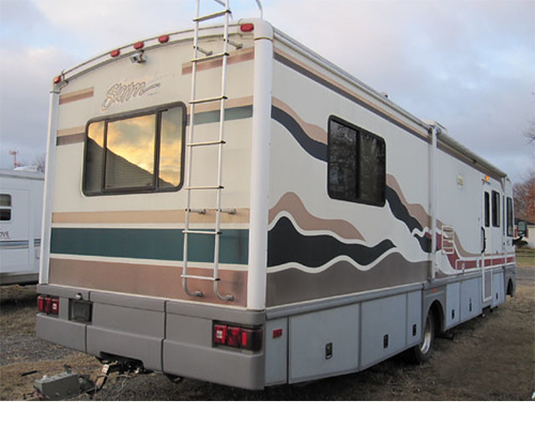 Large Family Thanksgiving in a Motorhome